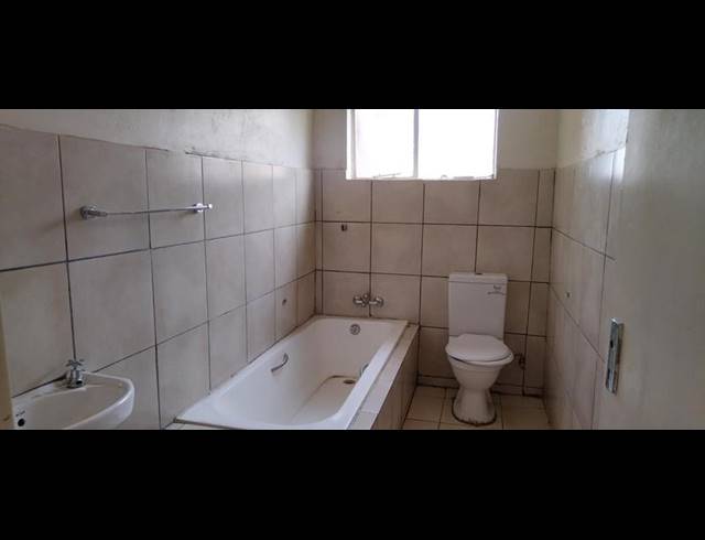 2 BEDROOM APARTMENT FOR SALE IN ELSBURG